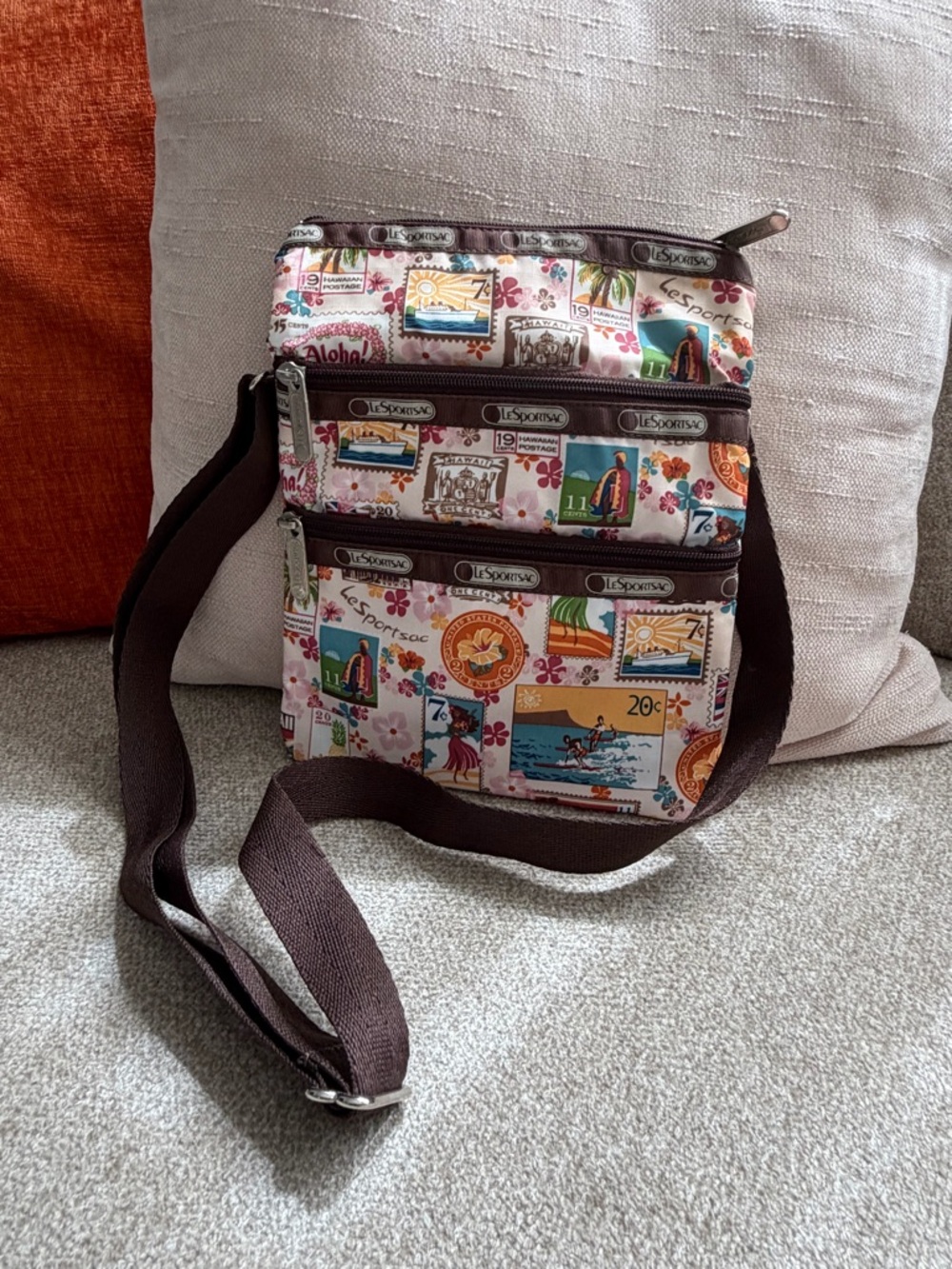 Rare LeSportsac Hawaii Exclusive Historical Stamps 3-Zip Crossbody Bag